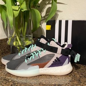Adidas Boost Posterize Basketball sneakers